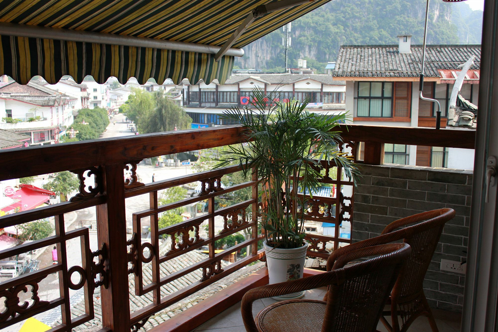 יאנג שואו Bamboo House Resort מראה חיצוני תמונה